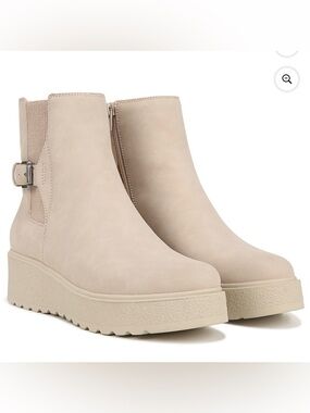 SOUL Naturalizer Beige Platform Ankle Booties